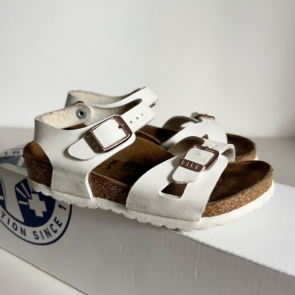 Birkenstock Rio Kids White Sandals US K8 / EU 26 Narrow Width - Picture 1 of 10